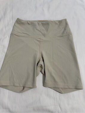 Old Navy Ribbed High-Waist Bike Shorts in Light Beige